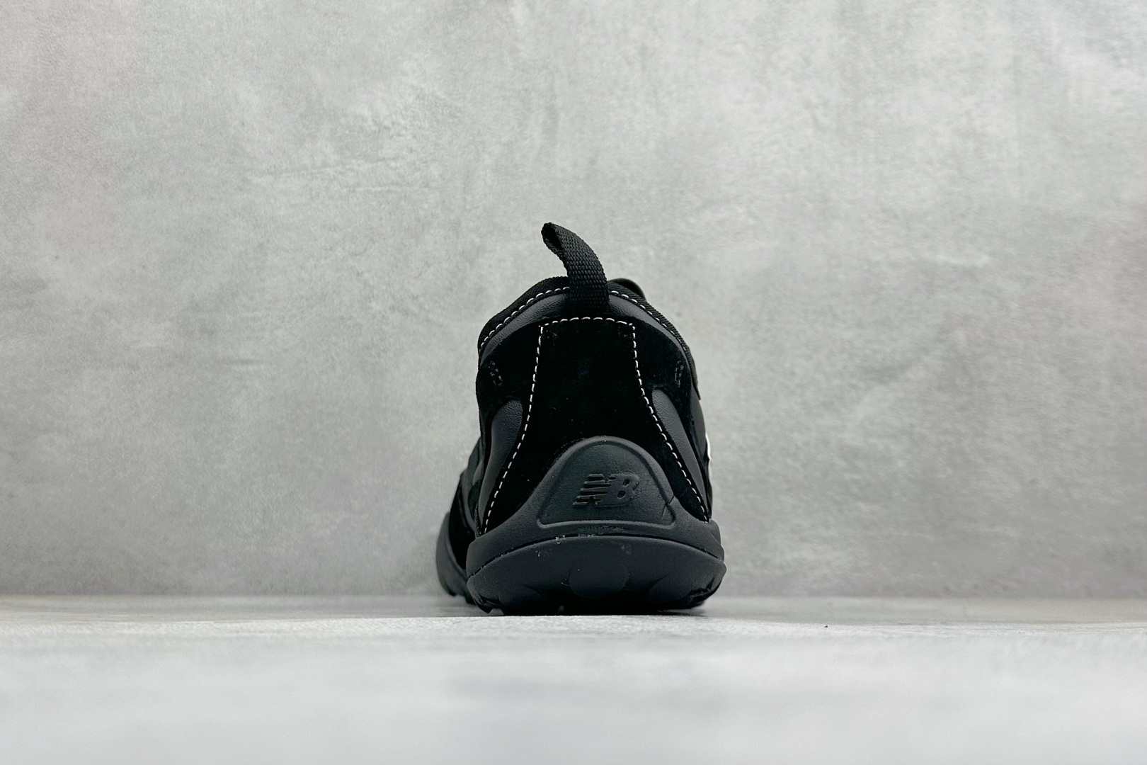 DZ版New Balance MT10系列 新百伦 薄底赤足鞋 防滑耐磨平衡轻便 低帮休闲城市通勤跑步鞋 货号: MT1