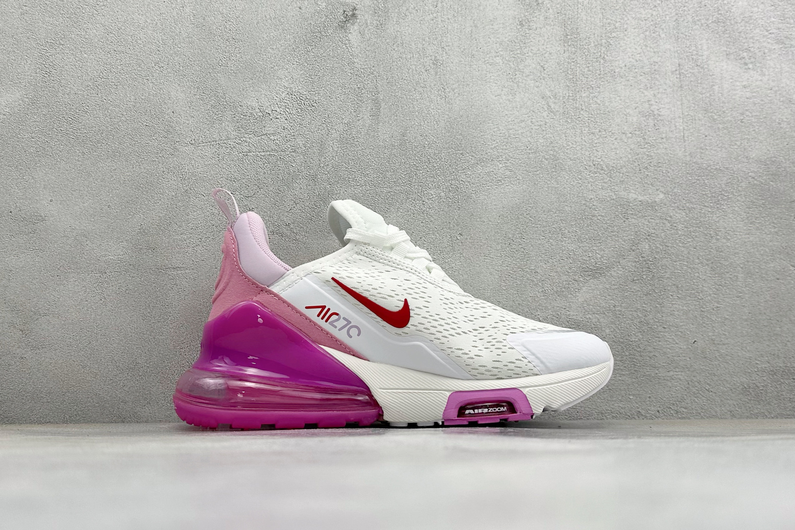 GS版Nike Air Max 270 Flyknit 耐克气垫休闲运动跑鞋 时尚舒适的穿着感受和出众格调 鞋款设计灵感