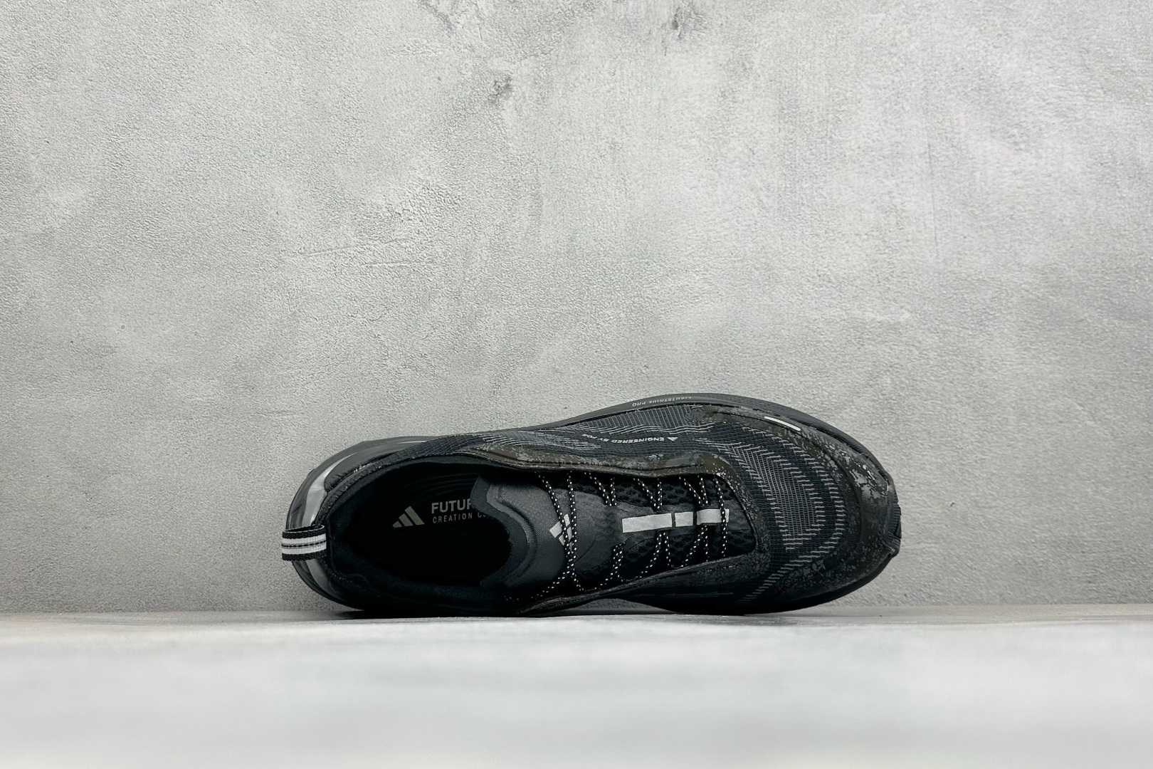 TG版Adidas Holo Peak 阿迪达斯 防滑运动 舒适贴合 低帮越野跑鞋 货号: KI1520 尺码: 36 TG版Adidas Holo Peak 阿迪达斯 防滑运动 舒适贴合 低帮越野跑鞋 货号: KI1520 尺码: 36