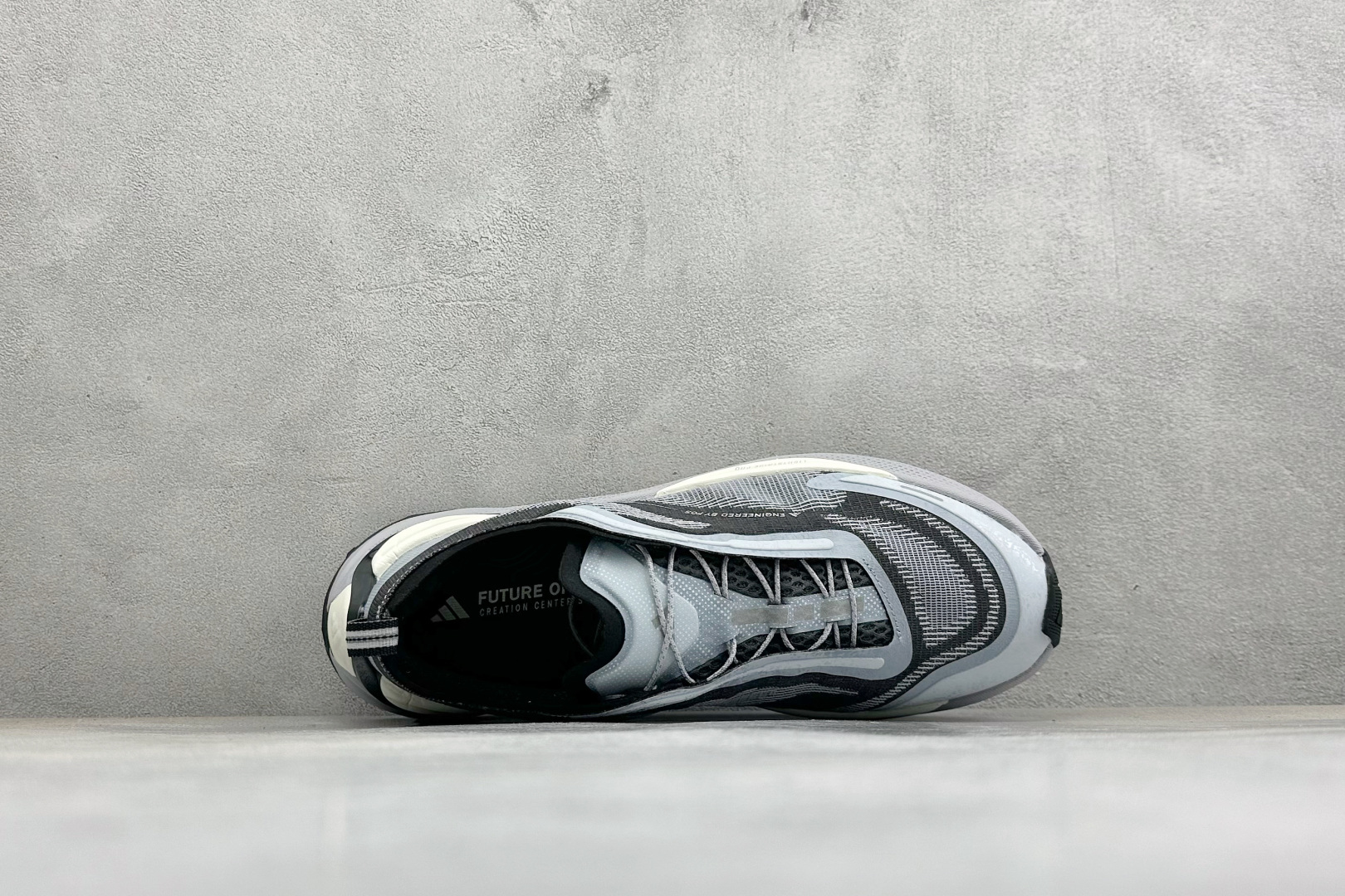 TG版Adidas Holo Peak 阿迪达斯 防滑运动 舒适贴合 低帮越野跑鞋 货号: KI1525 尺码: 36 