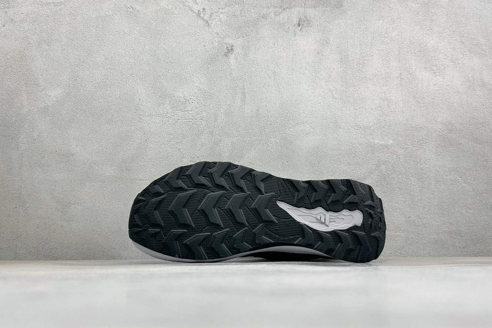 TG版Adidas Holo Peak 阿迪达斯 防滑运动 舒适贴合 低帮越野跑鞋 货号: KI1525 尺码: 36 