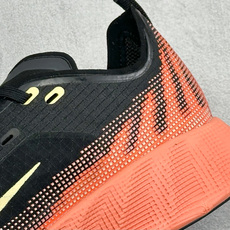Y版Nike Ava X 耐克 舒适百搭耐磨低帮 休闲跑步鞋 采用轻盈的机能型织物鞋面 专为四季穿着而设计 流线型TPU Y版Nike Ava X 耐克 舒适百搭耐磨低帮 休闲跑步鞋 采用轻盈的机能型织物鞋面 专为四季穿着而设计 流线型TPU