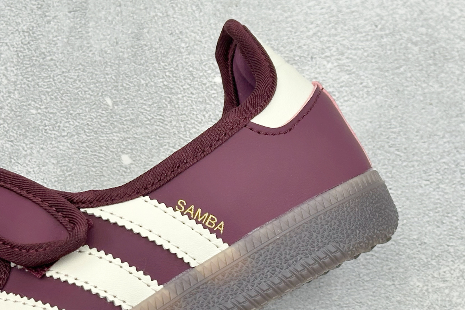 HY版Adidas Samba Jane w 阿迪达斯玛丽珍懒人 一脚蹬休闲鞋 Adidas Samba Janes采用