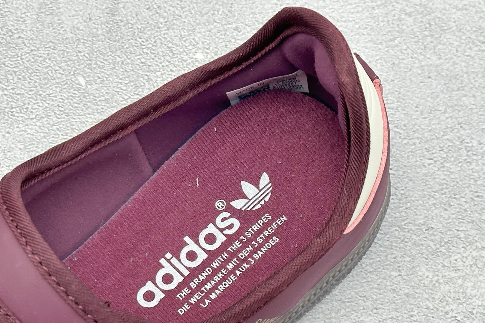HY版Adidas Samba Jane w 阿迪达斯玛丽珍懒人 一脚蹬休闲鞋 Adidas Samba Janes采用