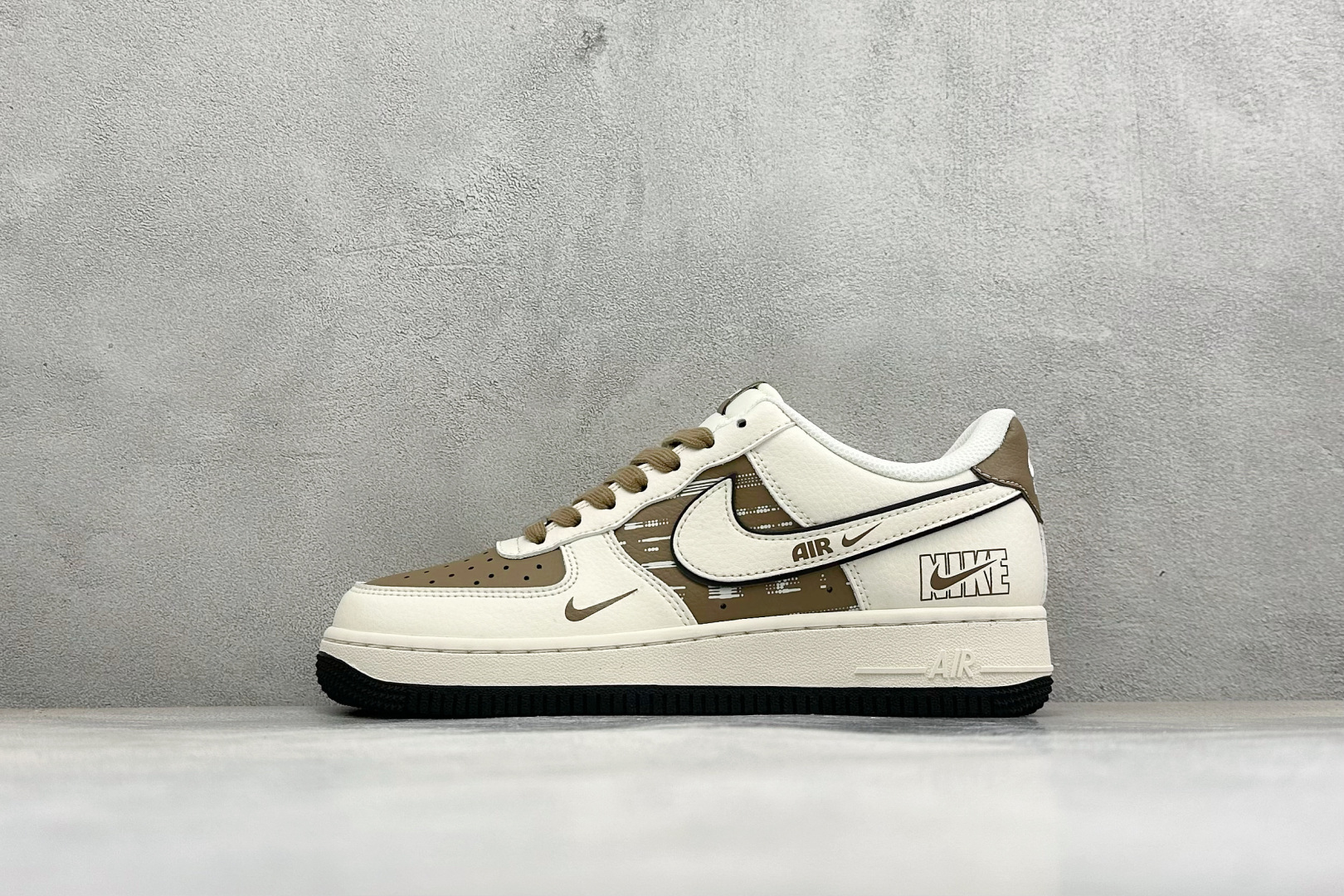 福利特价 Nike Air Force 1'07 Low 联名款 空军一号低帮休闲板鞋 #原楦原纸板 纯正空军版型 内置 福利特价 Nike Air Force 1'07 Low 联名款 空军一号低帮休闲板鞋 #原楦原纸板 纯正空军版型 内置