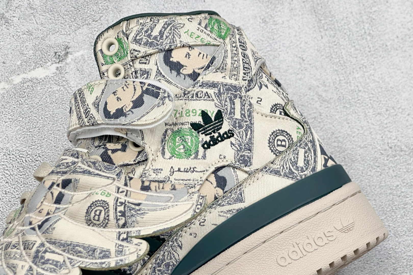 Jeremy Scott x adidas originals FORUM MONEY LO 满印纸钞 耐磨轻便 高帮 Jeremy Scott x adidas originals FORUM MONEY LO 满印纸钞 耐磨轻便 高帮
