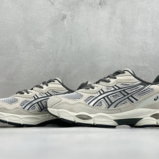 Asics Gel-NYC 亚瑟士运动休闲透气专业跑鞋 #鞋面采用反绒皮与网布拼接 透气舒适兼具休闲时尚 结合简明的配色 Asics Gel-NYC 亚瑟士运动休闲透气专业跑鞋 #鞋面采用反绒皮与网布拼接 透气舒适兼具休闲时尚 结合简明的配色