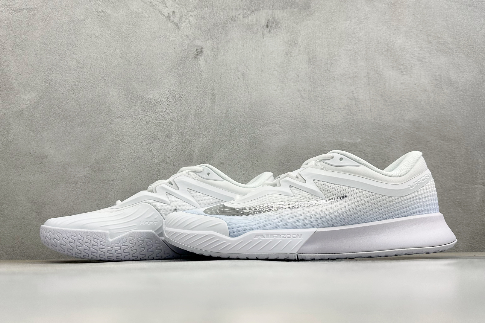 NIkE M ZOOM VAPOR PRO 3 HC 舒适百搭减震低帮网球鞋 货号：IR8252-401 尺码：36-4