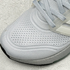 福利特价 Adidas UltraBoost 21 轻盈运动厚底跑鞋 阿迪达斯Adidas UltraBoost 21 福利特价 Adidas UltraBoost 21 轻盈运动厚底跑鞋 阿迪达斯Adidas UltraBoost 21