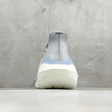 福利特价 Adidas UltraBoost 21 轻盈运动厚底跑鞋 阿迪达斯Adidas UltraBoost 21 福利特价 Adidas UltraBoost 21 轻盈运动厚底跑鞋 阿迪达斯Adidas UltraBoost 21