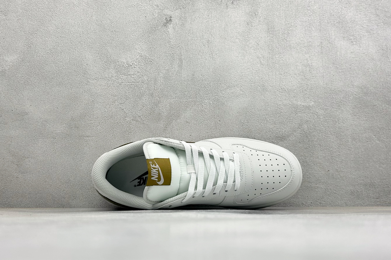 FS版Big Nike Low 耐克 简约百搭 減震耐磨 低帮板鞋 货号: -100 尺码：36-45 
