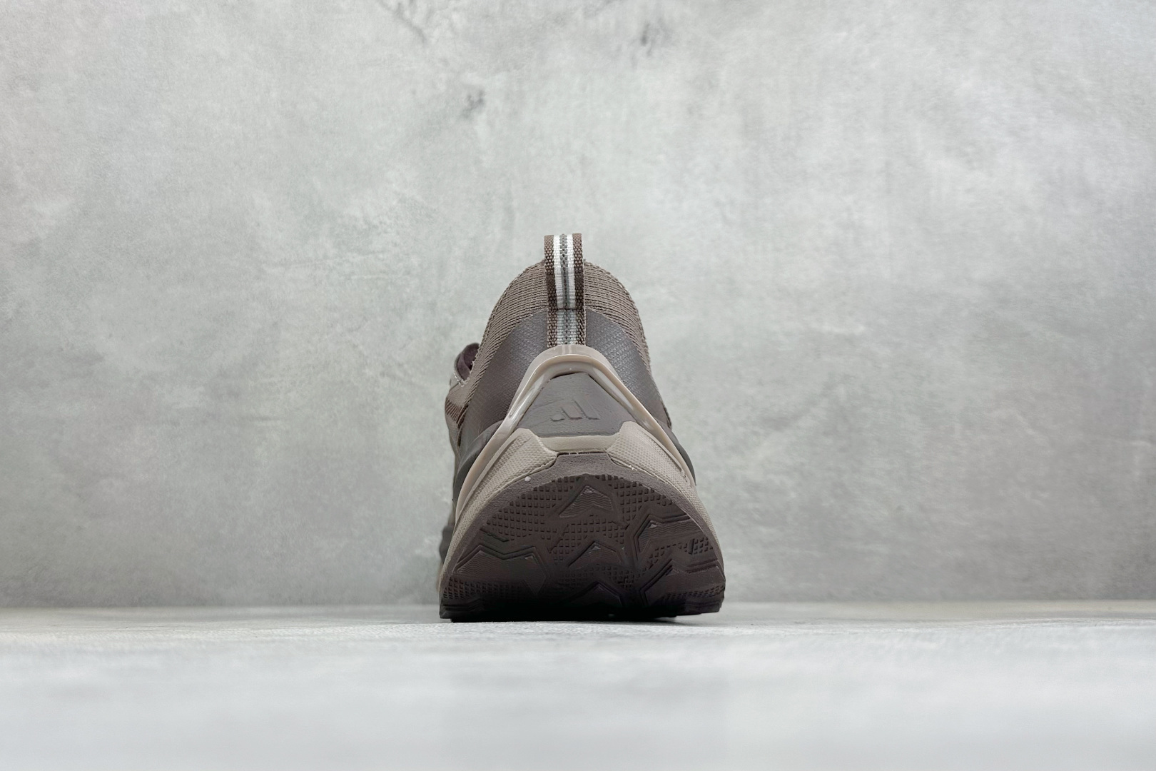 TG版Adidas Holo Peak 阿迪达斯 防滑运动 舒适贴合 低帮越野跑鞋 货号: KI1522 尺码: 36 