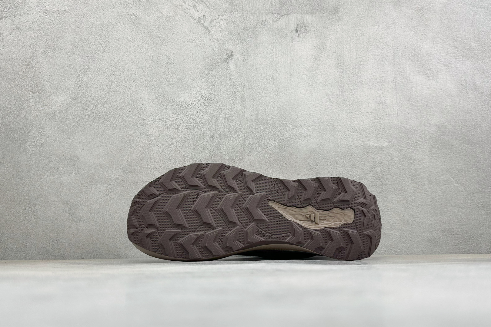 TG版Adidas Holo Peak 阿迪达斯 防滑运动 舒适贴合 低帮越野跑鞋 货号: KI1522 尺码: 36 