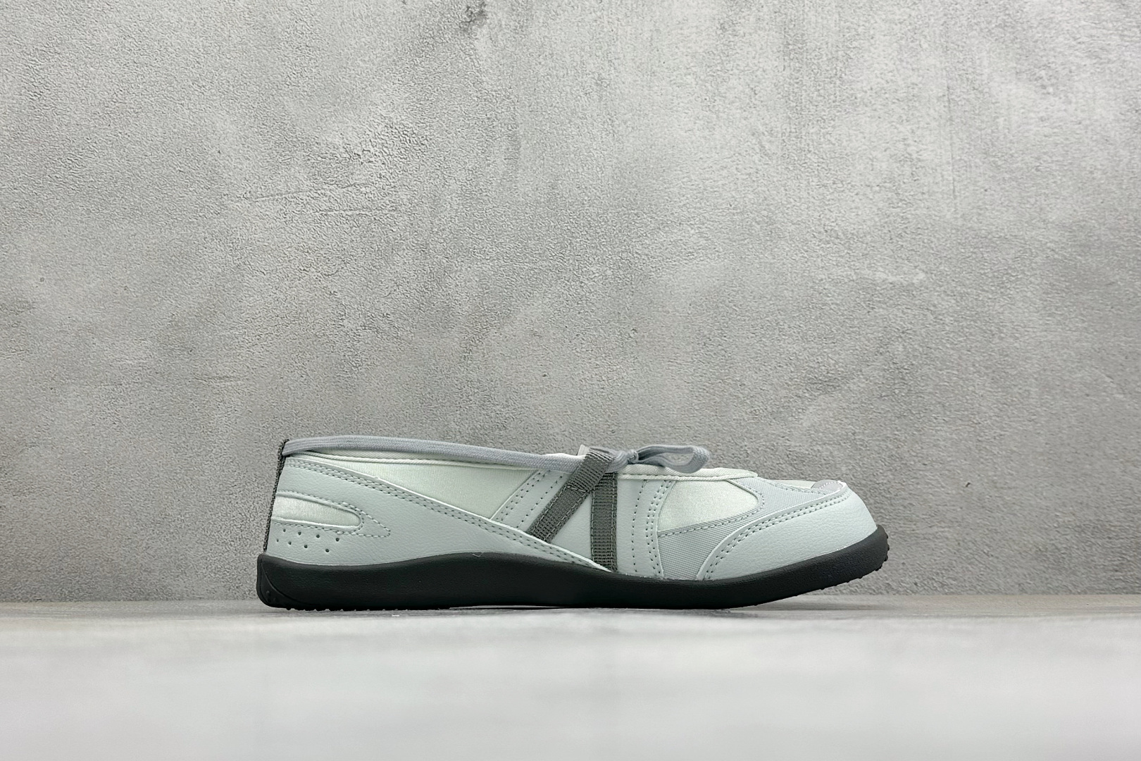 HY版New Balance Flat Breeze 2601 舒适贴合玛丽珍鞋 货号:SD2601GM 尺码:36 3 HY版New Balance Flat Breeze 2601 舒适贴合玛丽珍鞋 货号:SD2601GM 尺码:36 3