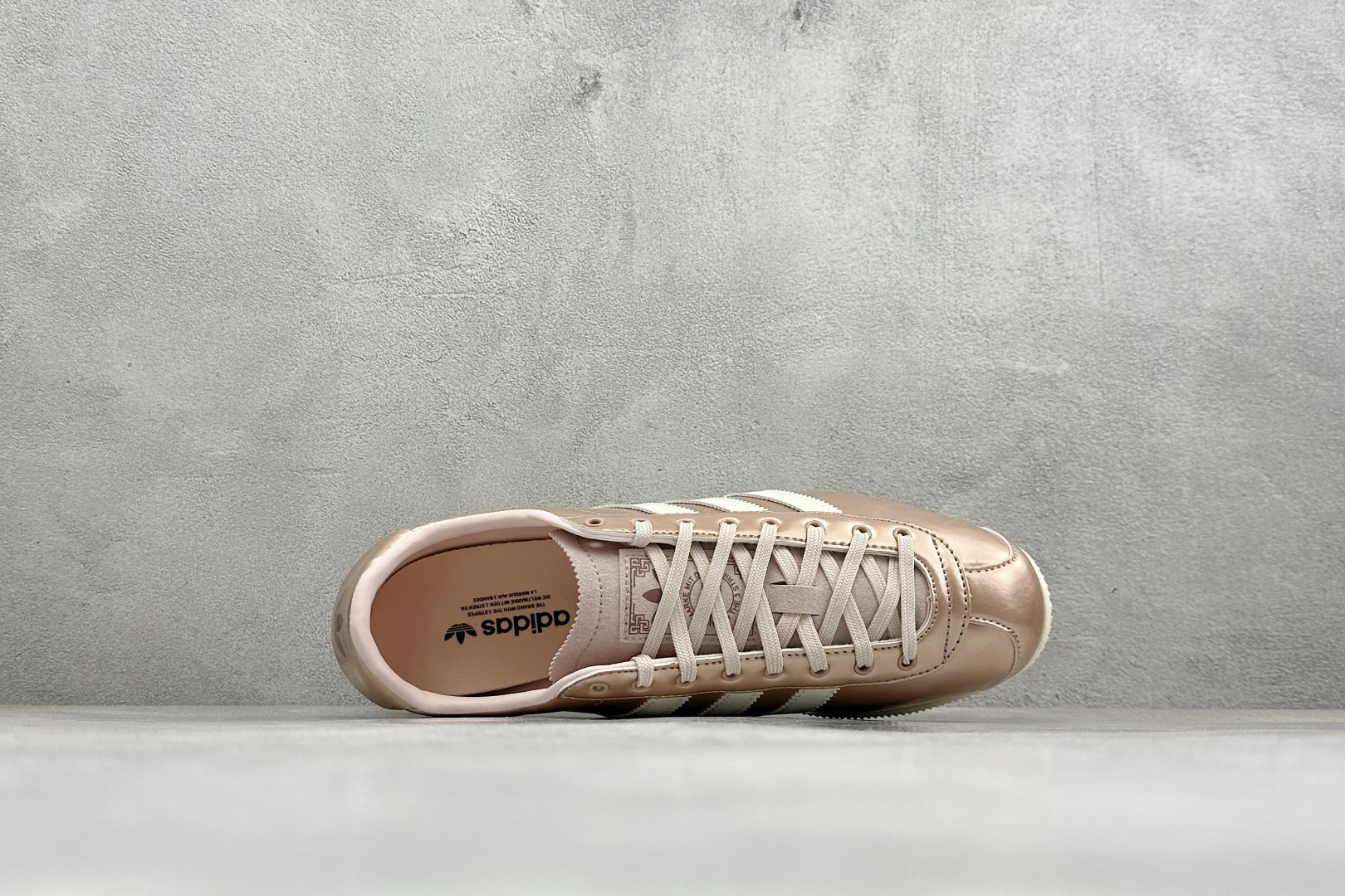 ML版Adidas Originals Anfu Trainers 三叶草 阿迪复古玛丽珍鞋 “安福” 采用粒面纤维革鞋 ML版Adidas Originals Anfu Trainers 三叶草 阿迪复古玛丽珍鞋 “安福” 采用粒面纤维革鞋