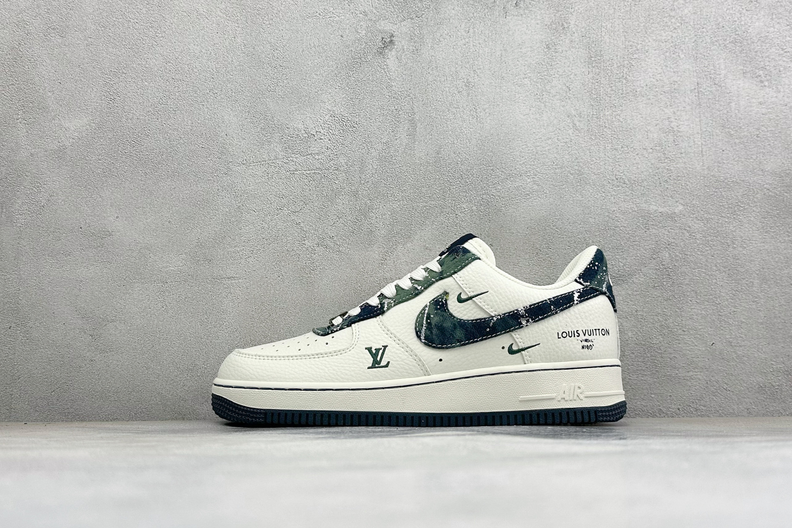 福利特价 Nike Air Force 1'07 Low 联名款 空军一号低帮休闲板鞋 #原楦原纸板 纯正空军版型 内置 福利特价 Nike Air Force 1'07 Low 联名款 空军一号低帮休闲板鞋 #原楦原纸板 纯正空军版型 内置