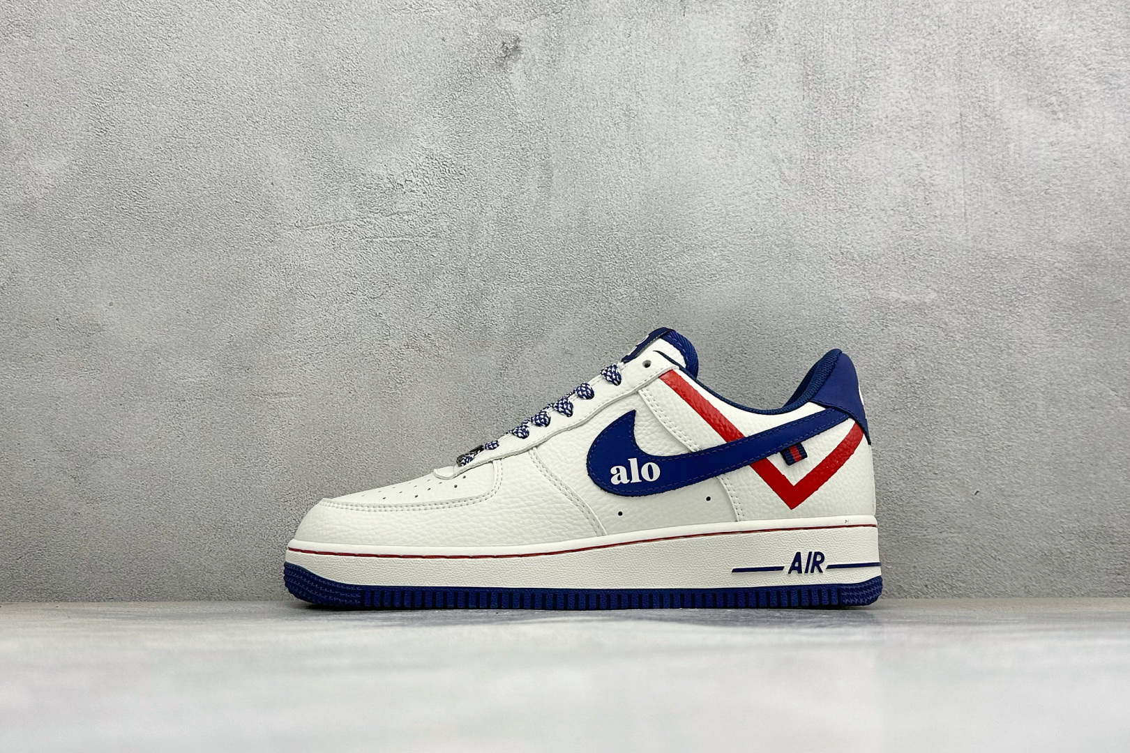 福利特价 Nike Air Force 1'07 Low 联名款 空军一号低帮休闲板鞋 #原楦原纸板 纯正空军版型 内 福利特价 Nike Air Force 1'07 Low 联名款 空军一号低帮休闲板鞋 #原楦原纸板 纯正空军版型 内