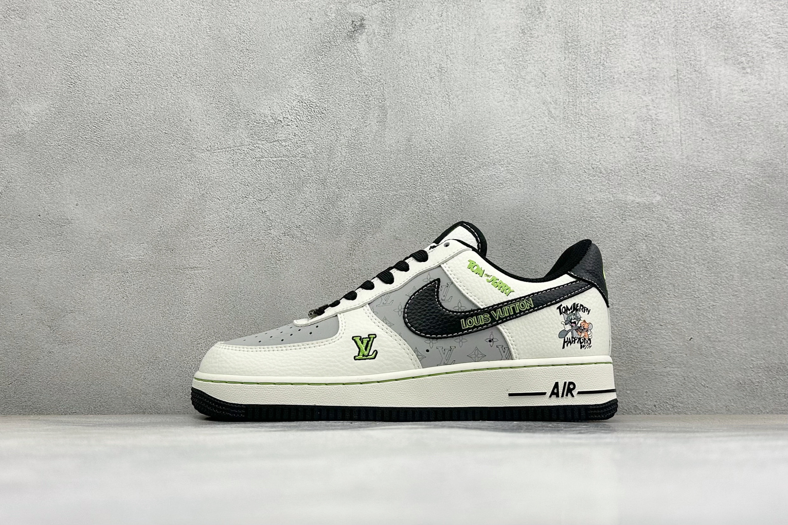 福利特价 Nike Air Force 1'07 Low 联名款 空军一号低帮休闲板鞋 #原楦原纸板 纯正空军版型 内 福利特价 Nike Air Force 1'07 Low 联名款 空军一号低帮休闲板鞋 #原楦原纸板 纯正空军版型 内