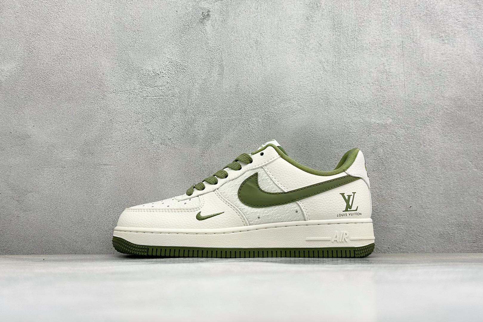 福利特价 Nike Air Force 1'07 Low 联名款 空军一号低帮休闲板鞋 #原楦原纸板 纯正空军版型 内置