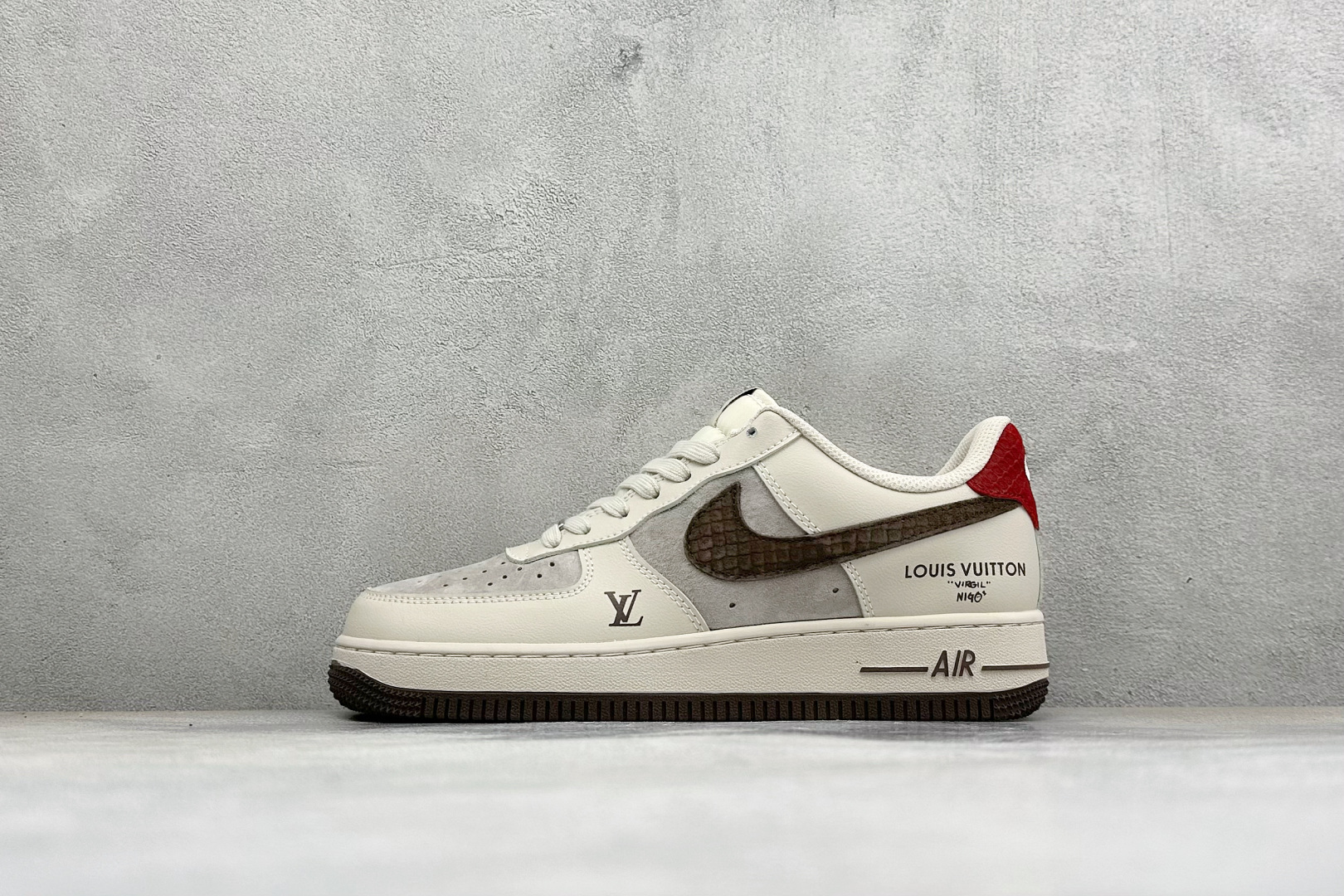 福利特价 Nike Air Force 1'07 Low 联名款 空军一号低帮休闲板鞋 #原楦原纸板 纯正空军版型 内置