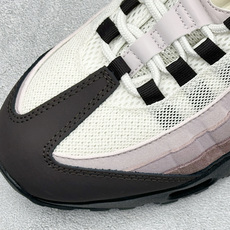 NK Air Max 95 低帮休闲运动板鞋 高端零售外贸专供品质 原数据私模打造 全新私模大底 真实半码一码一模 区别 NK Air Max 95 低帮休闲运动板鞋 高端零售外贸专供品质 原数据私模打造 全新私模大底 真实半码一码一模 区别