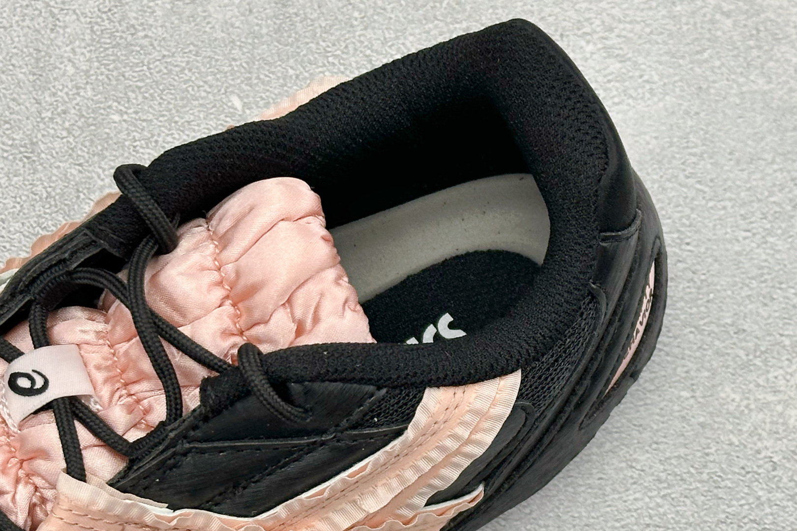 ZH版Asics Hypersync 亚瑟士 薄底德训 时尚经典透气包裹性轻便 低帮休闲板鞋 以复古之名 解锁街头新表达 ZH版Asics Hypersync 亚瑟士 薄底德训 时尚经典透气包裹性轻便 低帮休闲板鞋 以复古之名 解锁街头新表达