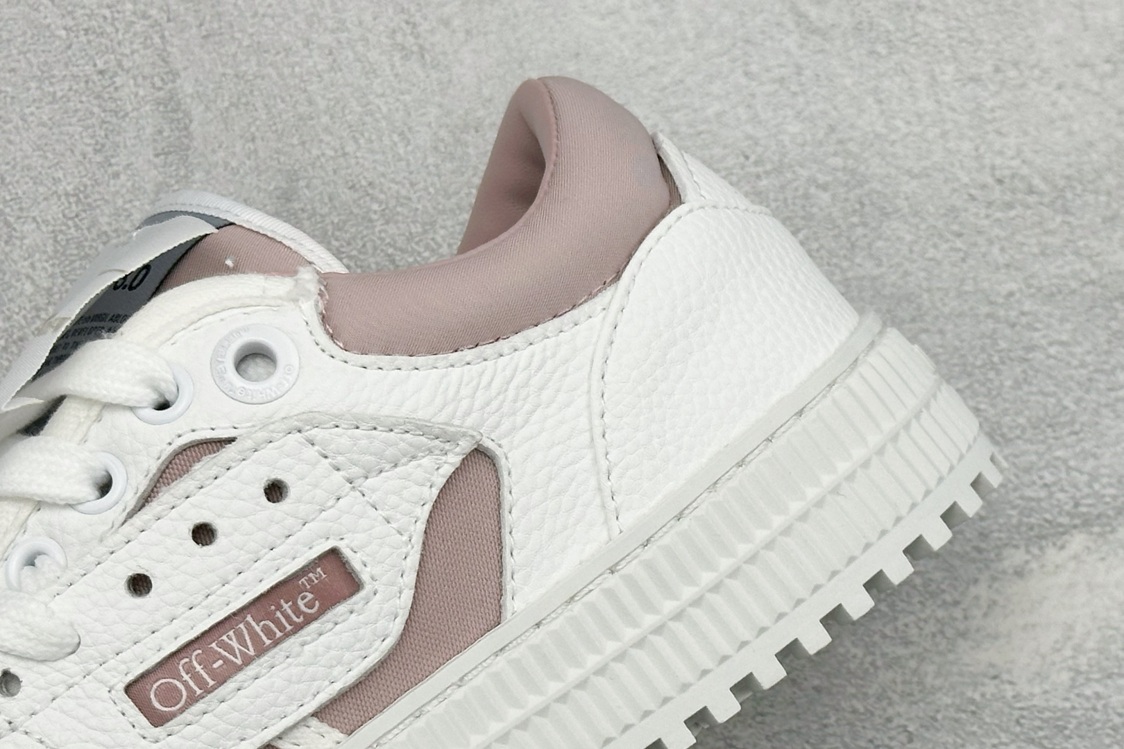 S版OFF- WHITE 3.0 Off Court 小牛皮 圆头系带低帮板鞋 原厂原档开发 外观很有设计感 个性独特 