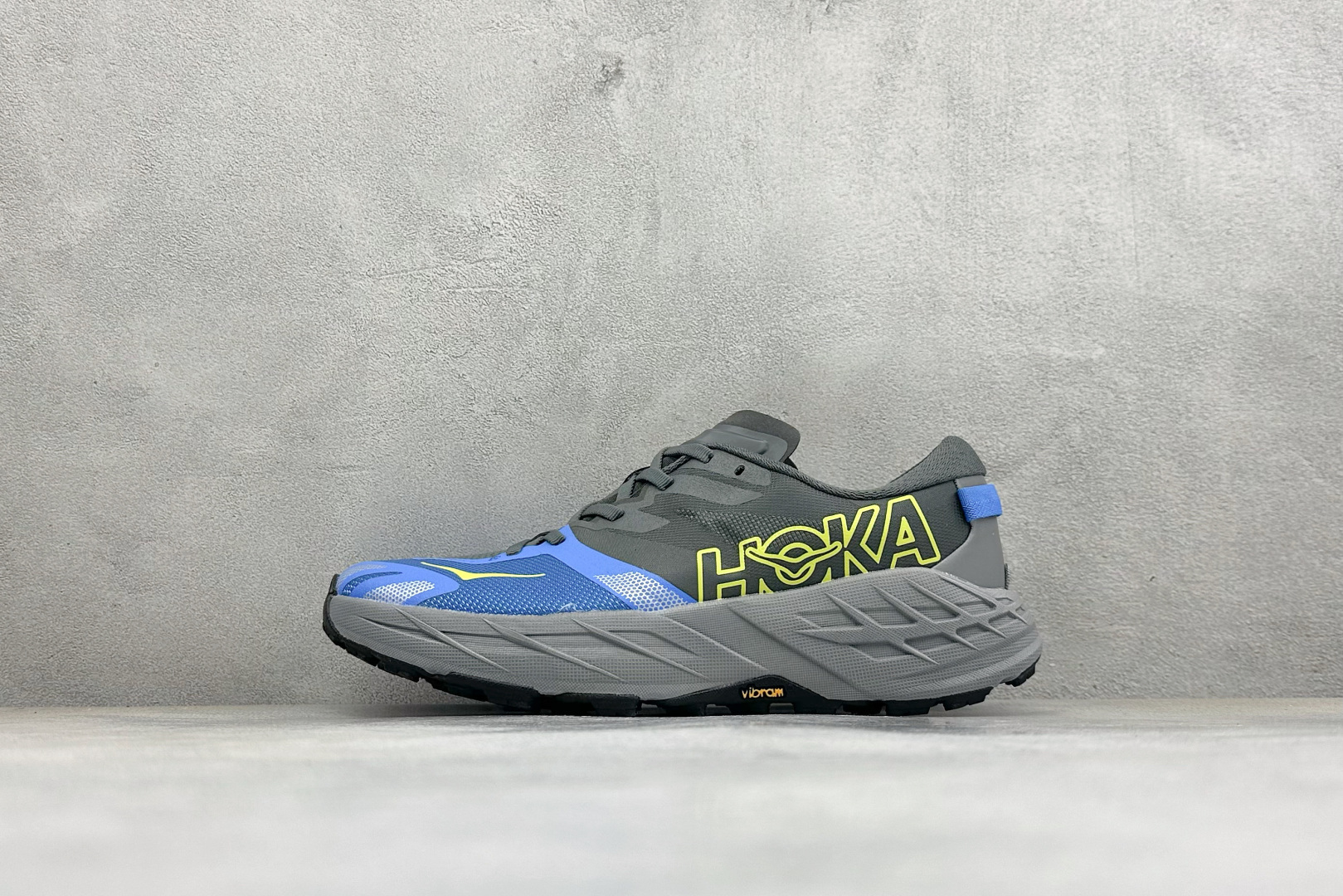 HOKA ONE ONE SPEEDGOAT 7 舒适百搭越野跑鞋 J-FRAME™M结构拥有专利认证，避免防过度内 旋