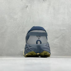 HOKA ONE ONE SPEEDGOAT 7 舒适百搭越野跑鞋 J-FRAME™M结构拥有专利认证,避免防过度内 旋 HOKA ONE ONE SPEEDGOAT 7 舒适百搭越野跑鞋 J-FRAME™M结构拥有专利认证,避免防过度内 旋