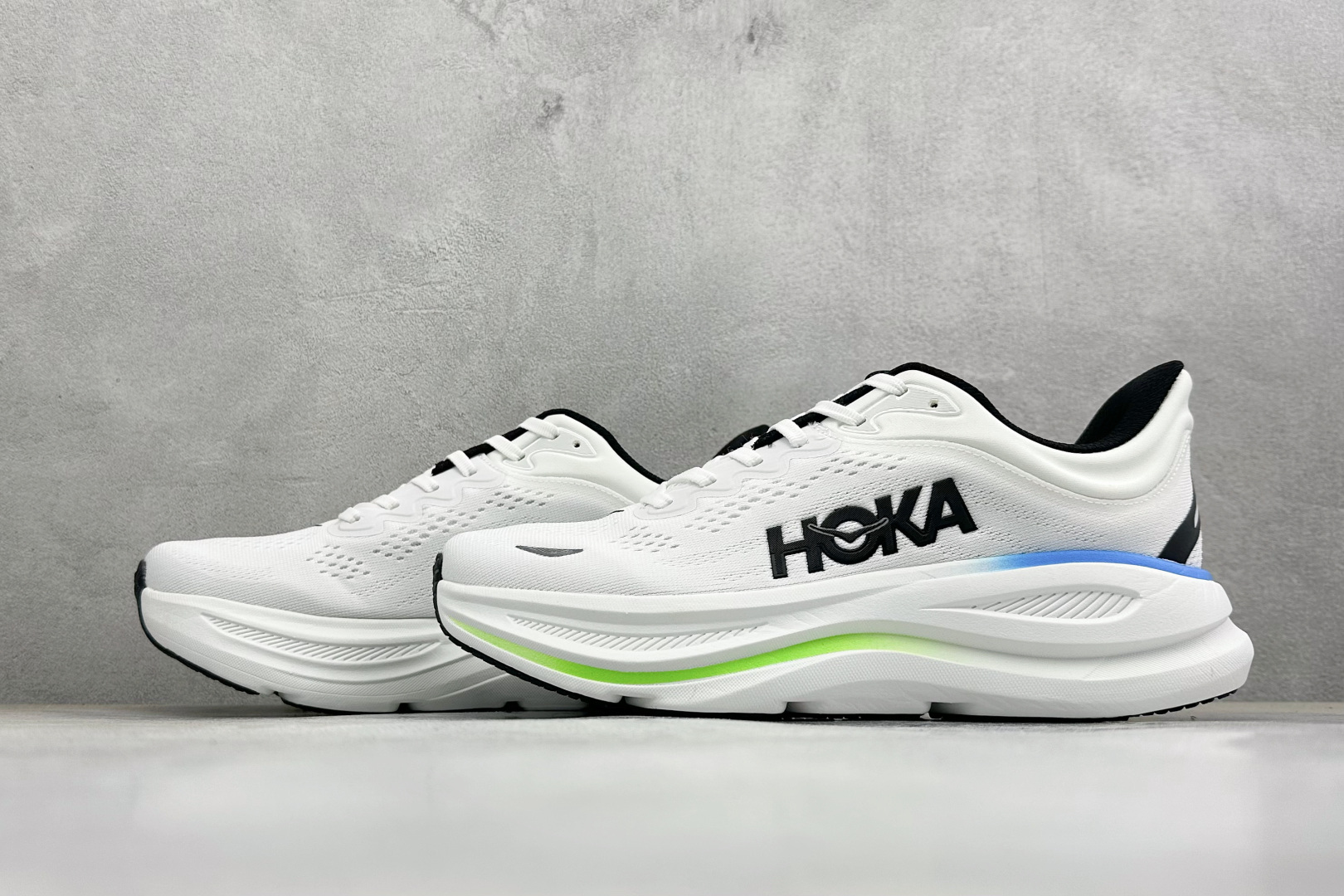 HOKA ONE ONE Bondi 9 复古舒适防滑耐磨低帮山地户外跑步鞋 货号: -FLCK 尺码: 40-45 
