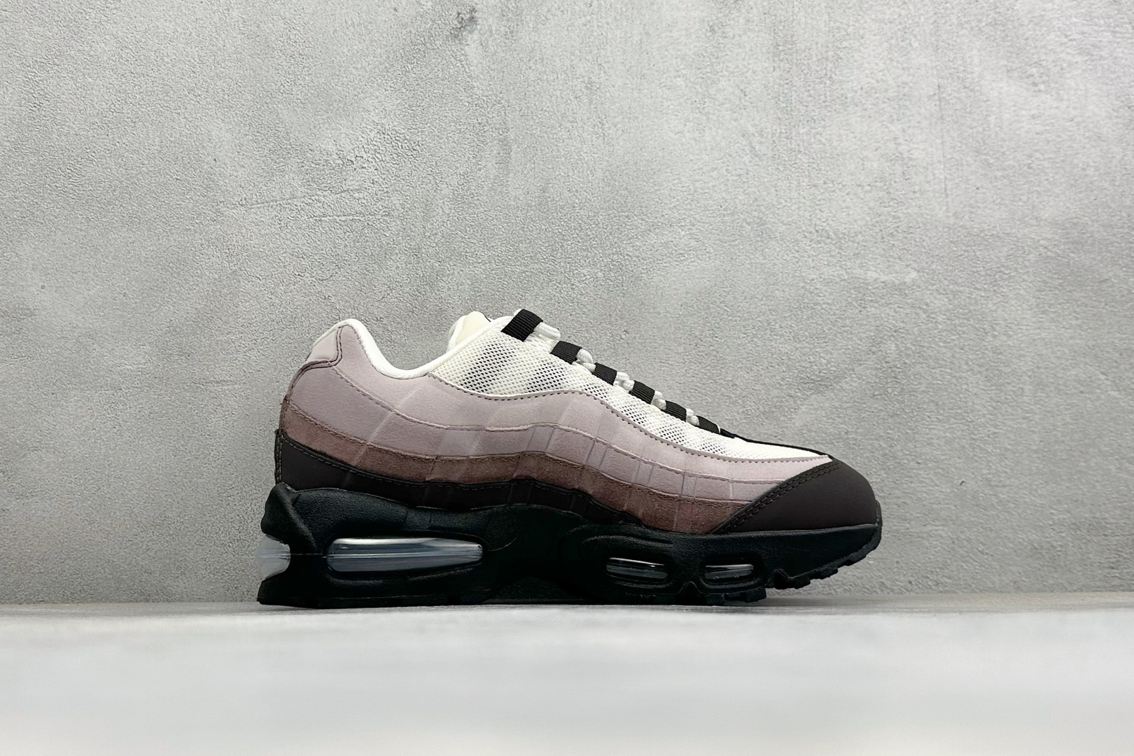 NK Air Max 95 低帮休闲运动板鞋 高端零售外贸专供品质 原数据私模打造 全新私模大底 真实半码一码一模 区别