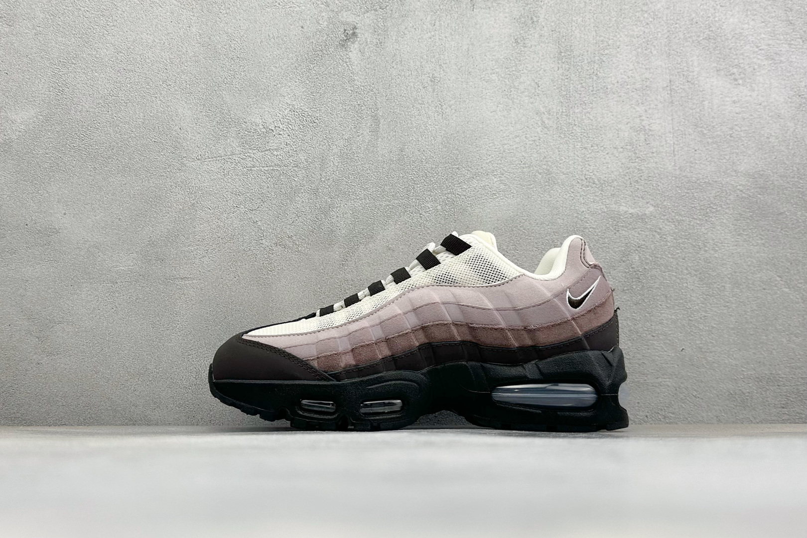 NK Air Max 95 低帮休闲运动板鞋 高端零售外贸专供品质 原数据私模打造 全新私模大底 真实半码一码一模 区别
