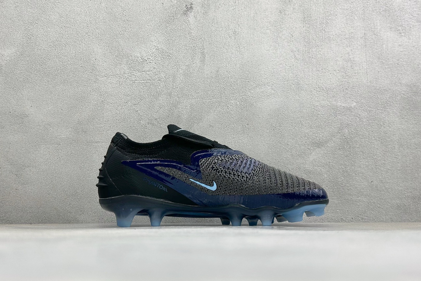 NK PHANTOM 6 LOW ELITE FG LV8 刺客6 轻量耐磨足球鞋 采用Flyknit+Gripknit NK PHANTOM 6 LOW ELITE FG LV8 刺客6 轻量耐磨足球鞋 采用Flyknit+Gripknit