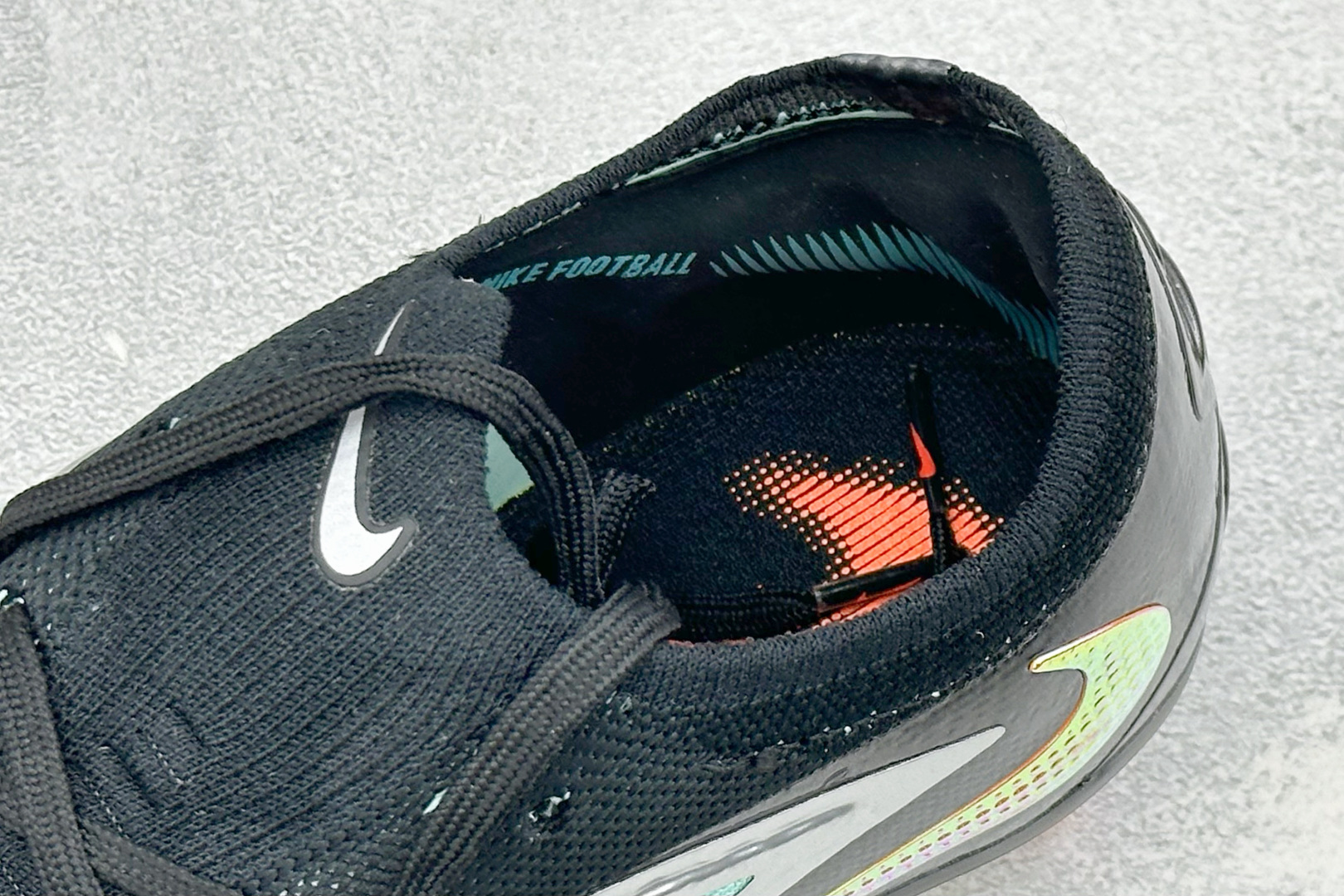 NK PHANTOM 6 LOW ELITE FG LV8 刺客6 轻量耐磨足球鞋 采用Flyknit+Gripknit NK PHANTOM 6 LOW ELITE FG LV8 刺客6 轻量耐磨足球鞋 采用Flyknit+Gripknit