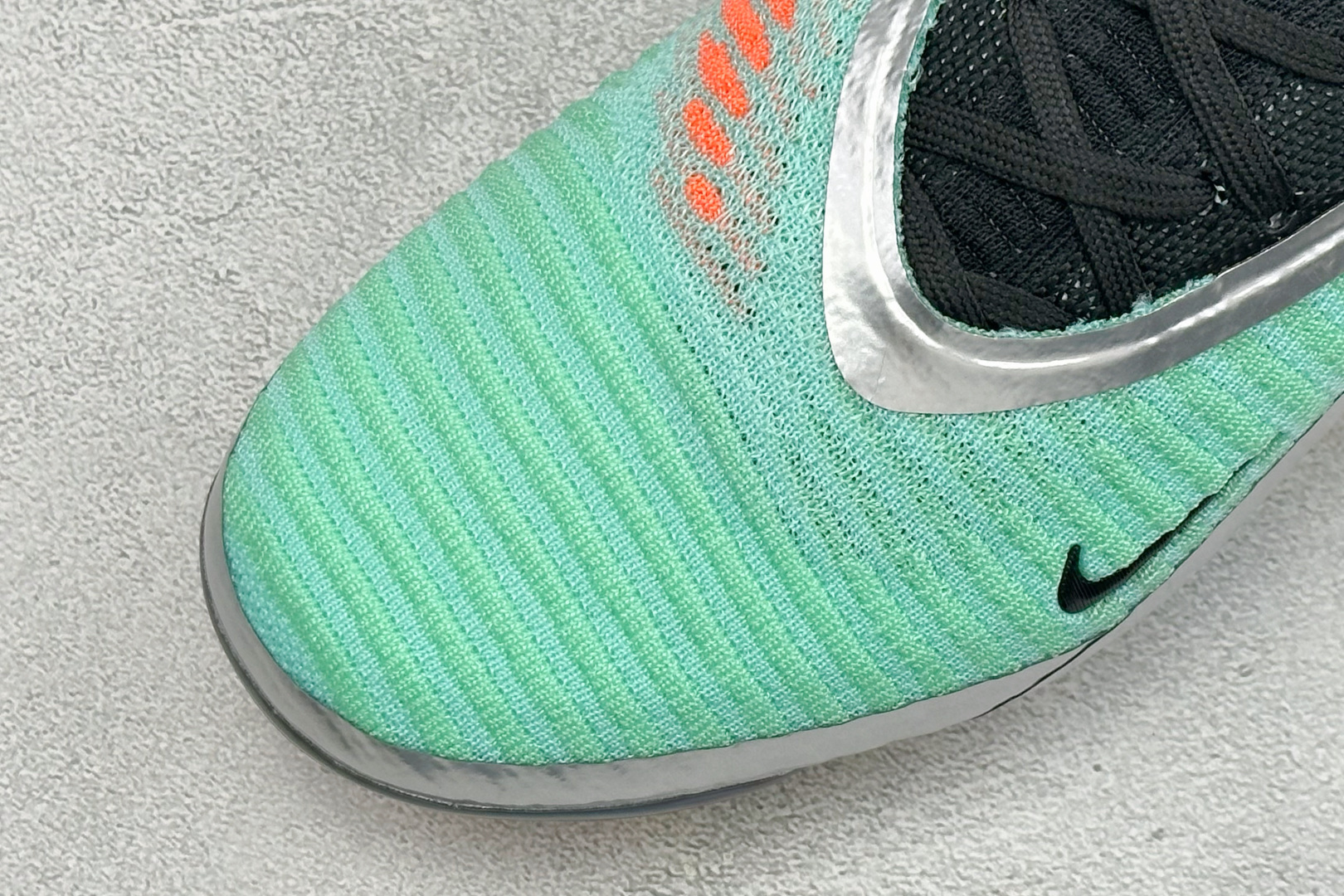 NK PHANTOM 6 LOW ELITE FG LV8 刺客6 轻量耐磨足球鞋 采用Flyknit+Gripknit NK PHANTOM 6 LOW ELITE FG LV8 刺客6 轻量耐磨足球鞋 采用Flyknit+Gripknit