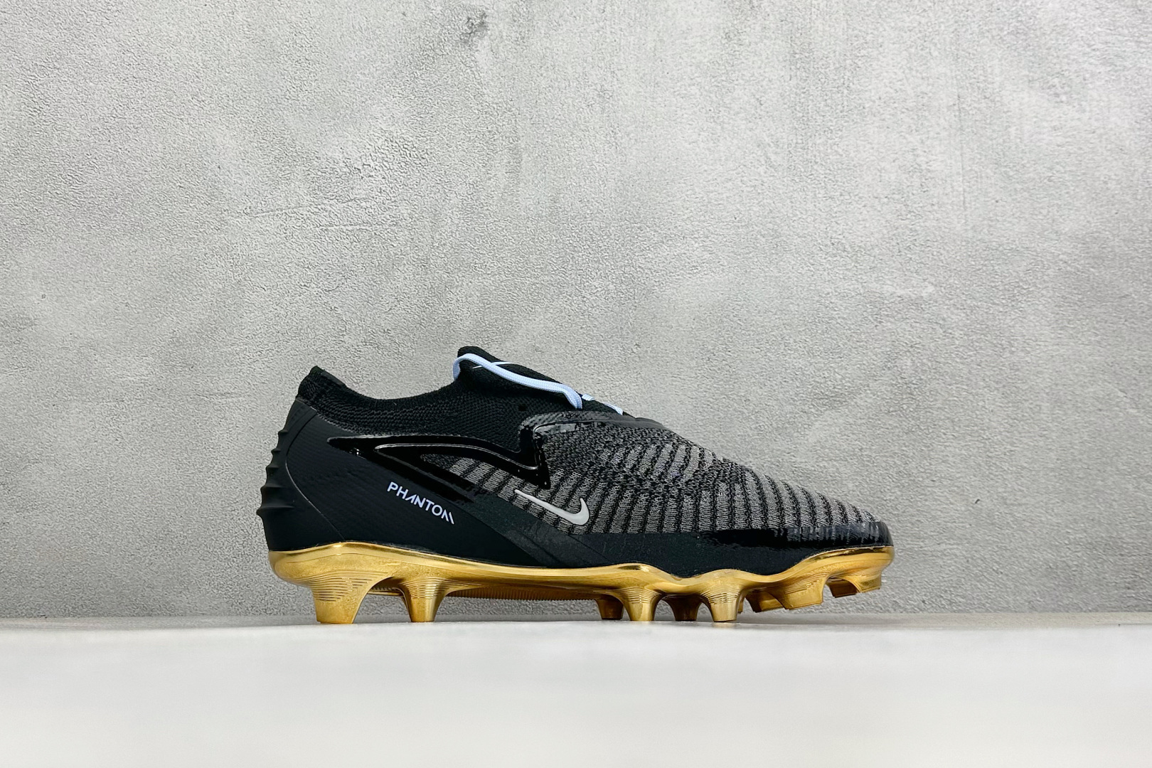 NK PHANTOM 6 LOW ELITE FG LV8 刺客6 轻量耐磨足球鞋 采用Flyknit+Gripknit NK PHANTOM 6 LOW ELITE FG LV8 刺客6 轻量耐磨足球鞋 采用Flyknit+Gripknit