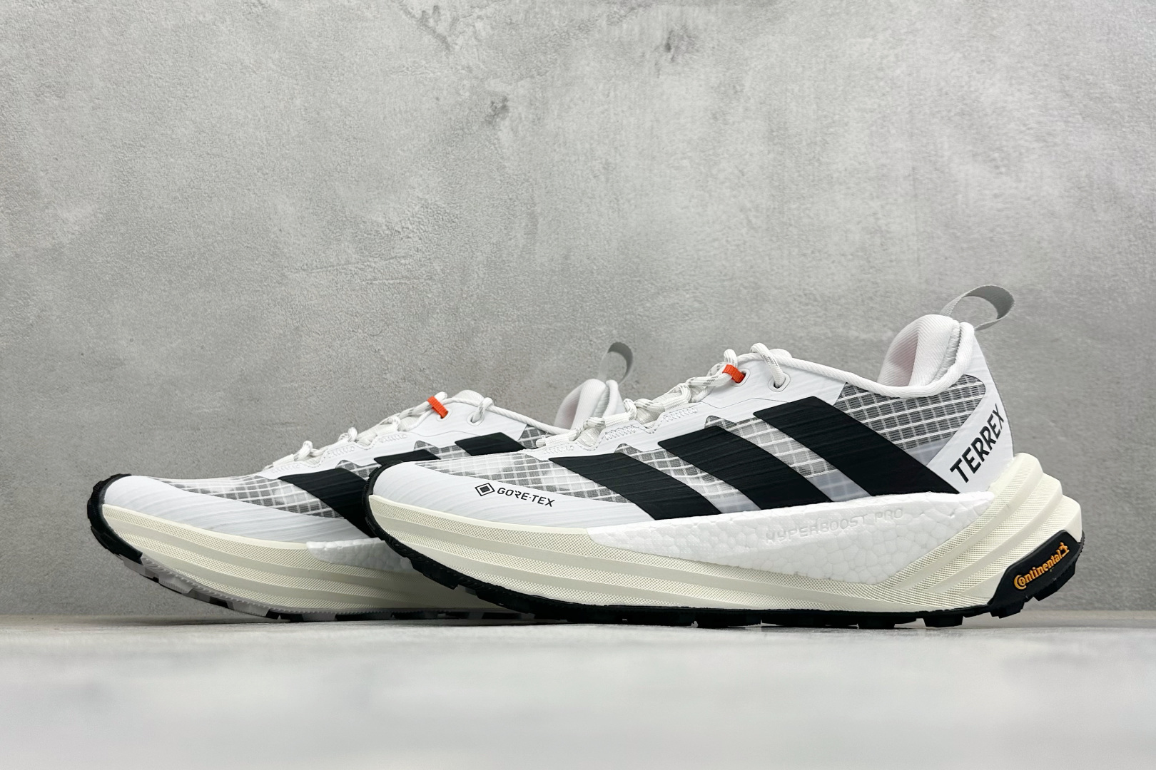Adidas Terrex Freehiker 3 Low GTX 阿迪达斯透气缓震休闲生活鞋 货号:KI8275 尺码 Adidas Terrex Freehiker 3 Low GTX 阿迪达斯透气缓震休闲生活鞋 货号:KI8275 尺码