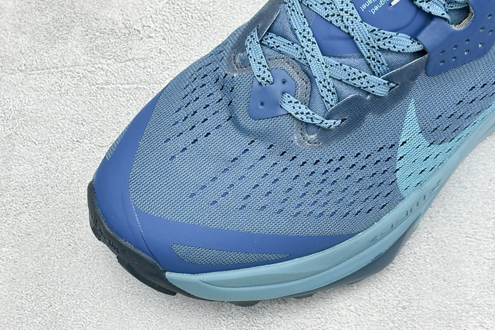 XL福利 Nike ACG Zegama Trail 6 百搭织物减震防滑透气低帮越野跑步鞋 货号: HV8113-01 XL福利 Nike ACG Zegama Trail 6 百搭织物减震防滑透气低帮越野跑步鞋 货号: HV8113-01