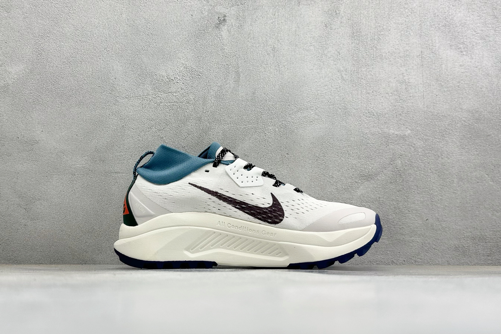 XL福利 Nike ACG Zegama Trail 6 百搭织物减震防滑透气低帮越野跑步鞋 货号: HV8113-20 XL福利 Nike ACG Zegama Trail 6 百搭织物减震防滑透气低帮越野跑步鞋 货号: HV8113-20