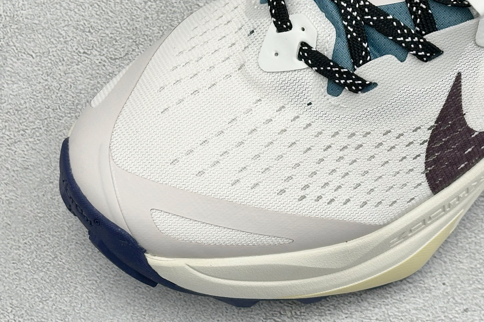 XL福利 Nike ACG Zegama Trail 6 百搭织物减震防滑透气低帮越野跑步鞋 货号: HV8113-20 XL福利 Nike ACG Zegama Trail 6 百搭织物减震防滑透气低帮越野跑步鞋 货号: HV8113-20