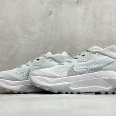XL福利 Nike ACG Zegama Trail 6 百搭织物减震防滑透气低帮越野跑步鞋 货号: HV8113-01 XL福利 Nike ACG Zegama Trail 6 百搭织物减震防滑透气低帮越野跑步鞋 货号: HV8113-01