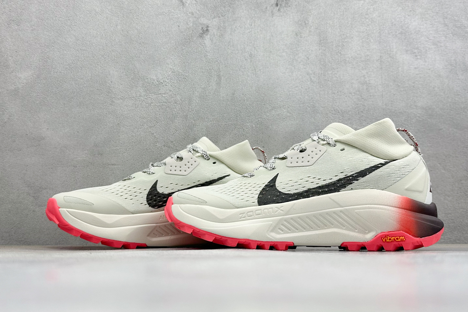 XL福利 Nike ACG Zegama Trail 6 百搭织物减震防滑透气低帮越野跑步鞋 货号: HV8113-10 XL福利 Nike ACG Zegama Trail 6 百搭织物减震防滑透气低帮越野跑步鞋 货号: HV8113-10