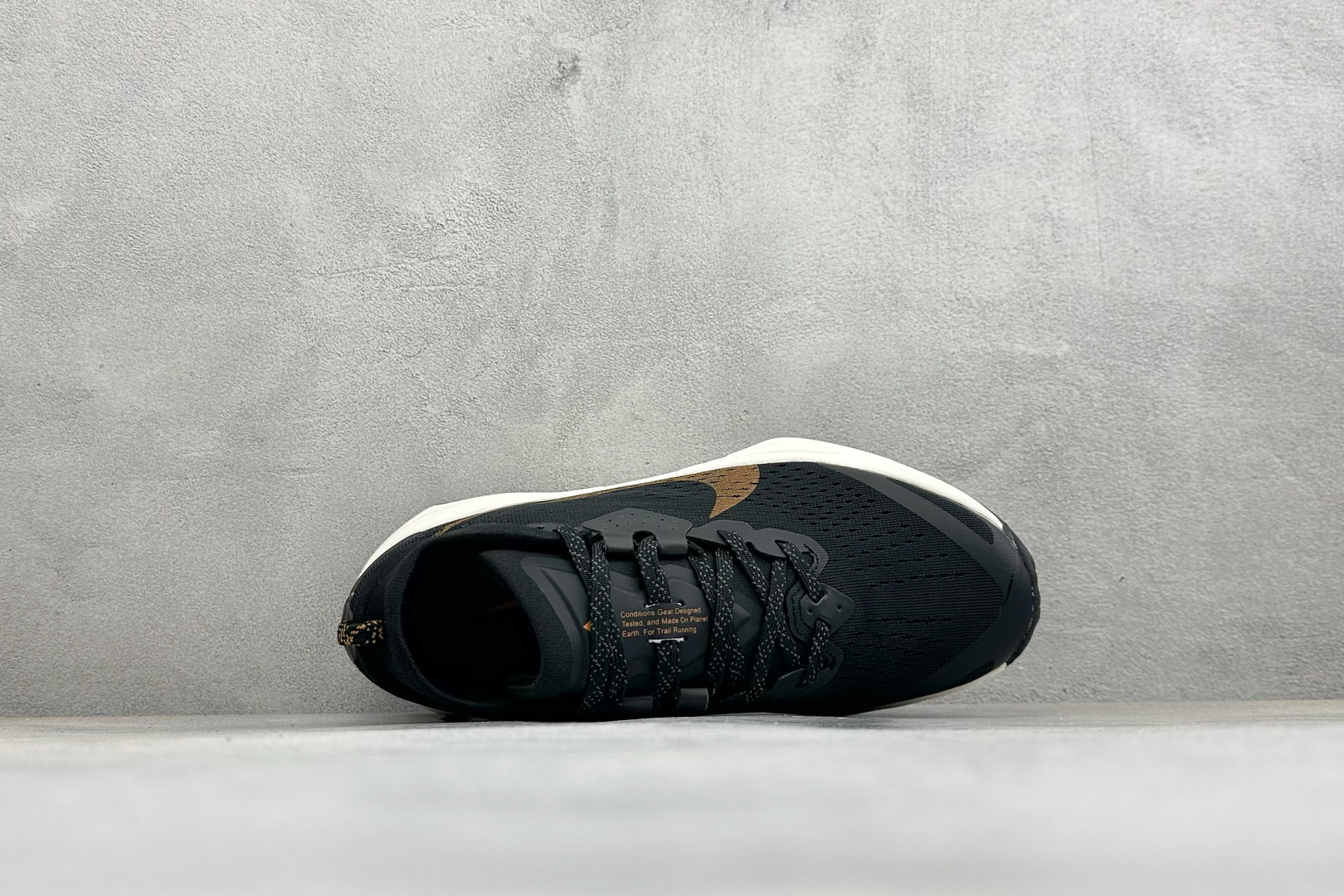 XL福利 Nike ACG Zegama Trail 6 百搭织物减震防滑透气低帮越野跑步鞋 货号: HV8113-00 XL福利 Nike ACG Zegama Trail 6 百搭织物减震防滑透气低帮越野跑步鞋 货号: HV8113-00