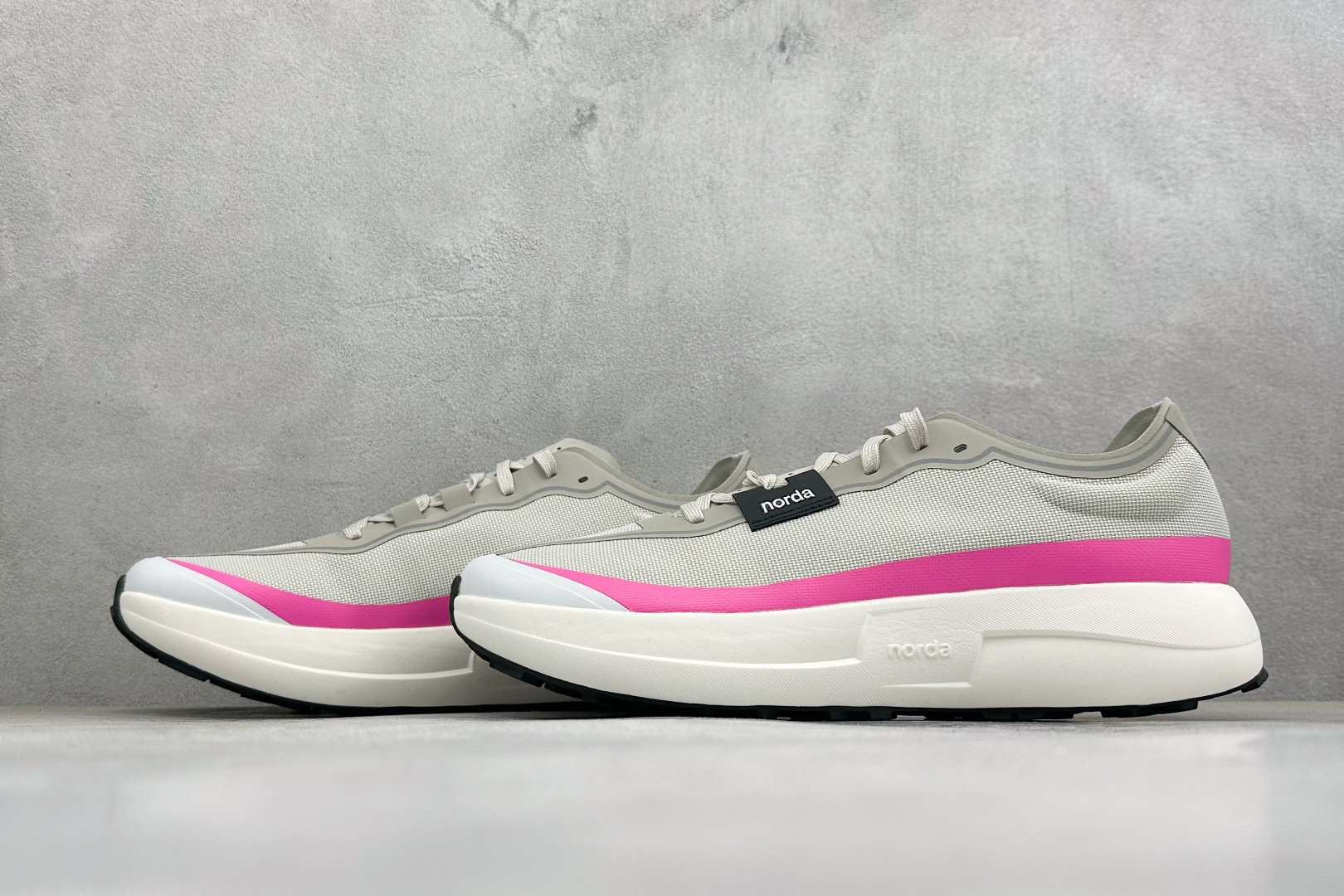 M版Norda 诺达 005 Sneaker0111 杰尼亚联名 网面越野跑步鞋 加拿大高端品牌 官方售价187K+ 运 M版Norda 诺达 005 Sneaker0111 杰尼亚联名 网面越野跑步鞋 加拿大高端品牌 官方售价187K+ 运