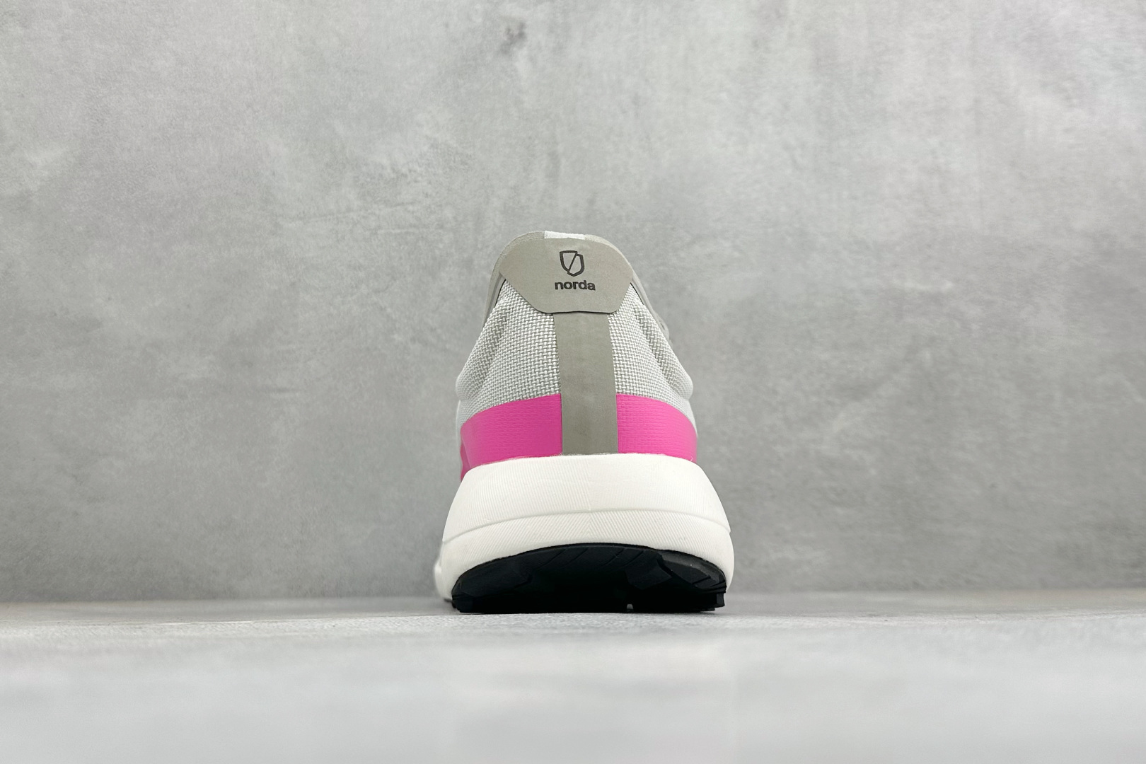M版Norda 诺达 005 Sneaker0111 杰尼亚联名 网面越野跑步鞋 加拿大高端品牌 官方售价187K+ 运 M版Norda 诺达 005 Sneaker0111 杰尼亚联名 网面越野跑步鞋 加拿大高端品牌 官方售价187K+ 运