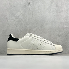 D版AD Originals Superstar 贝壳头板鞋 采用全新头层拼接皮革材质 后跟采用特色3D立体印字 渠道正 D版AD Originals Superstar 贝壳头板鞋 采用全新头层拼接皮革材质 后跟采用特色3D立体印字 渠道正
