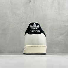 D版AD Originals Superstar 贝壳头板鞋 采用全新头层拼接皮革材质 后跟采用特色3D立体印字 渠道正 D版AD Originals Superstar 贝壳头板鞋 采用全新头层拼接皮革材质 后跟采用特色3D立体印字 渠道正