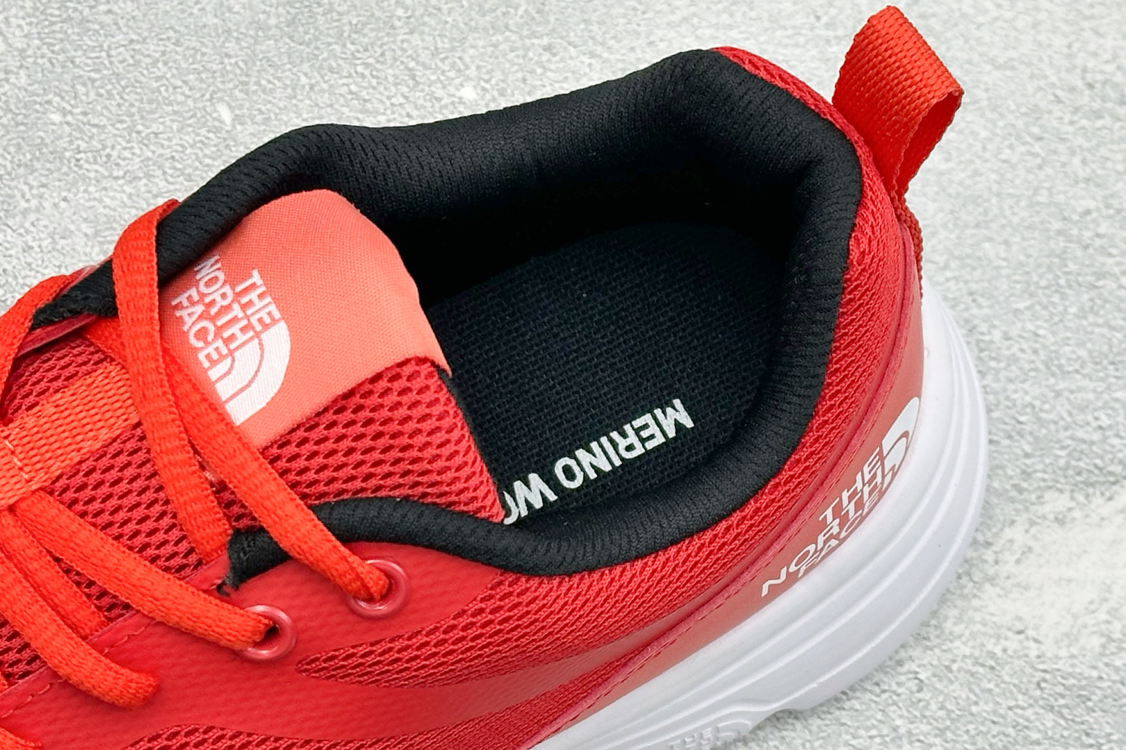 BW版北面THE NORTH FACE FASTPACK ULTRA GTX 舒适运动 回弹抓地登山鞋 货号: NS93
