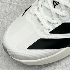 BF版Adidas Adizero Evo SL 阿迪超轻透气缓震跑鞋 整体外观造型与adiZero Adios Pro BF版Adidas Adizero Evo SL 阿迪超轻透气缓震跑鞋 整体外观造型与adiZero Adios Pro