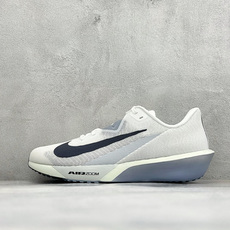 福利特价 NIKE AIR Zoom RIVAL Fly 4 织物减震轻盈跑步鞋 该鞋款专为训练和竞速而生 助力疾速畅跑 福利特价 NIKE AIR Zoom RIVAL Fly 4 织物减震轻盈跑步鞋 该鞋款专为训练和竞速而生 助力疾速畅跑